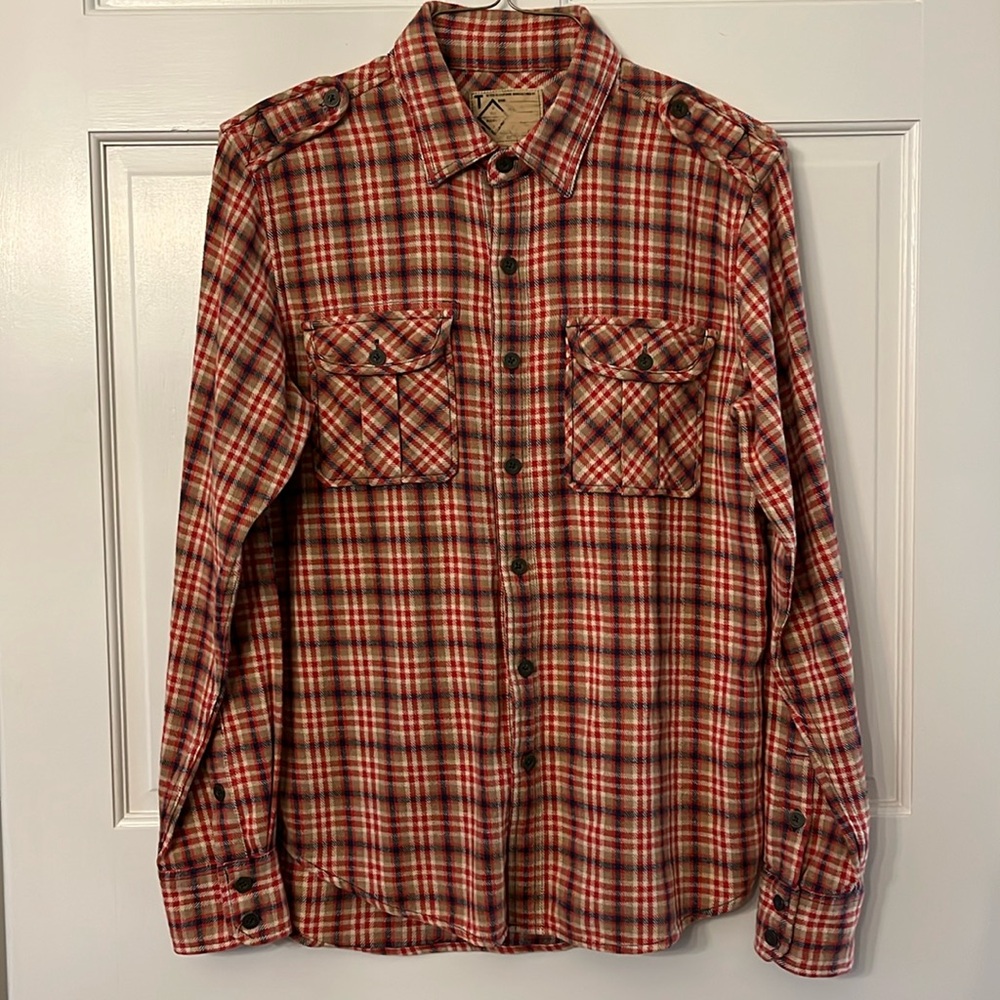 True Religion Red and Cream Plaid Casual Button Down Shirt Excellent Condition